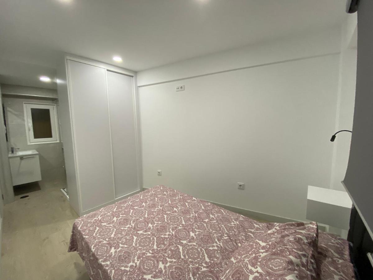 Апартаменты Apartamento En Avenida De Finisterre Ла-Корунья Экстерьер фото
